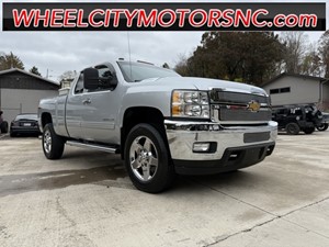 Picture of a 2012 Chevrolet Silverado 2500HD LT