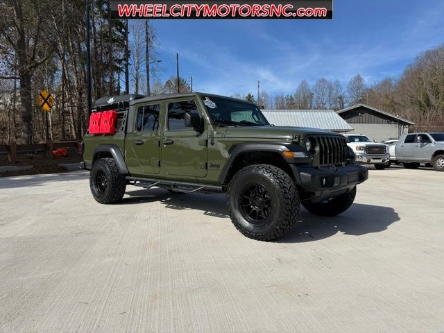 Jeep Gladiator Sport in Asheville