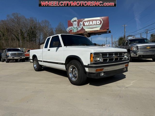 Chevrolet S-10 Tahoe in Asheville