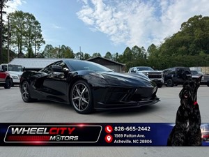 Picture of a 2021 Chevrolet Corvette Stingray