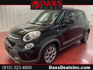Picture of a 2015 FIAT 500L TREKKING