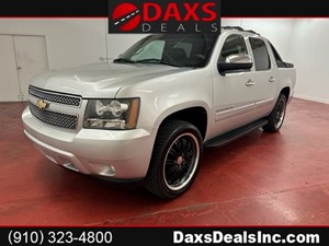 Picture of a 2010 CHEVROLET AVALANCHE