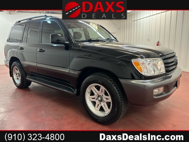 Toyota Land Cruiser 4WD in Fayetteville