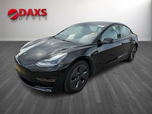 Picture of a 2021 TESLA MODEL 3 Standard Range Plus