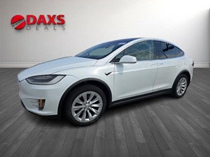 Picture of a 2018 TESLA MODEL X 75D