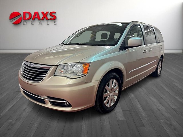 CHRYSLER TOWN & COUNTRY Touring in Fayetteville