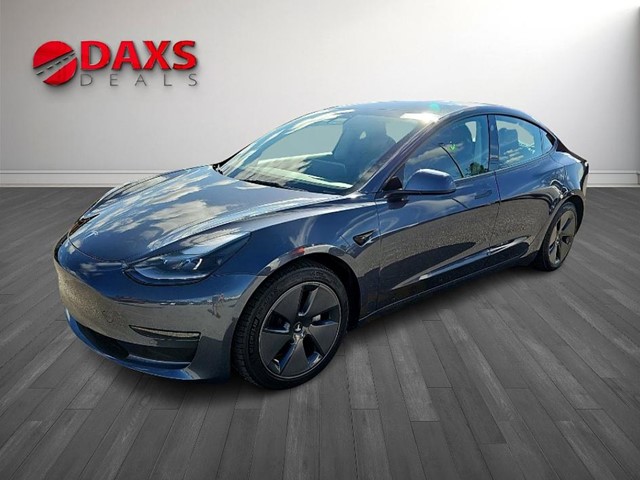 TESLA MODEL 3 Standard Range Plus in Fayetteville