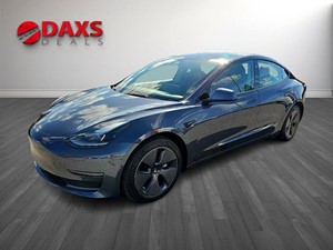 Picture of a 2021 TESLA MODEL 3 Standard Range Plus