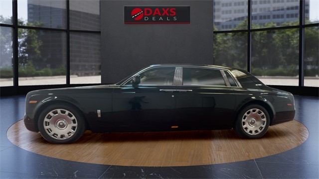 ROLLS-ROYCE PHANTOM Extended Wheelbase Sedan in Fayetteville