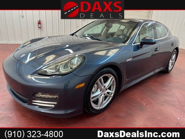 PORSCHE PANAMERA 4S in Fayetteville