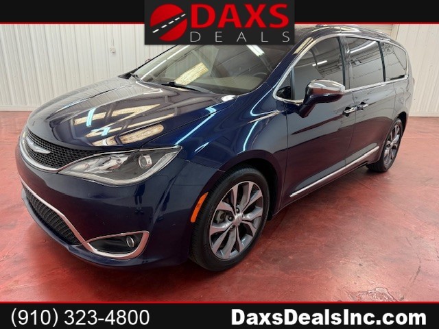 CHRYSLER PACIFICA Limited in Fayetteville