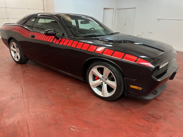 10ss NEIGHBORHOOD×CHALLENGER 2010 DODGE CHALLENGER SRT8 for sale in Fayetteville