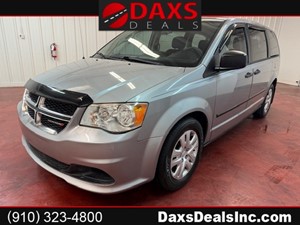 Picture of a 2015 DODGE GRAND CARAVAN SE