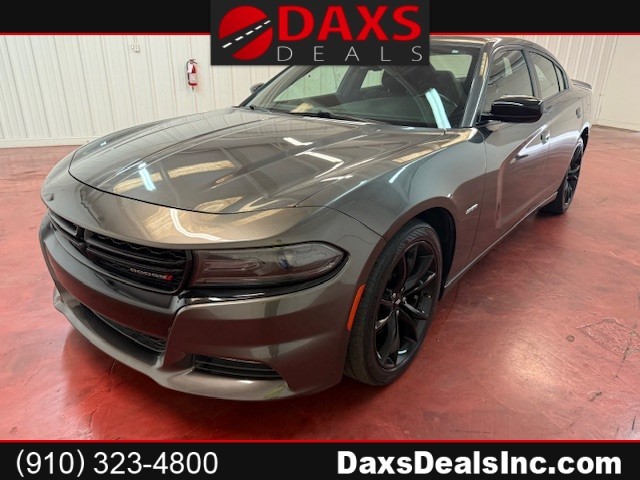 DODGE CHARGER R/T in Fayetteville