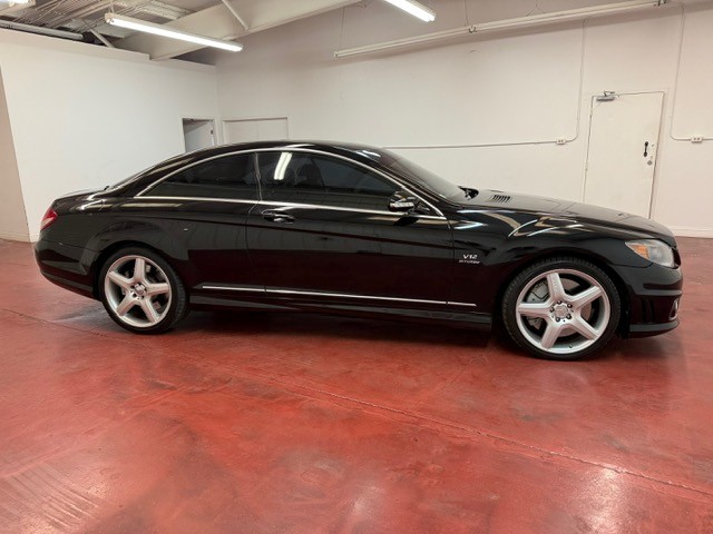 2008 Mercedes Benz CL 65 AMG photo 5