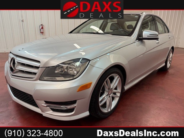 MERCEDES-BENZ C-CLASS C250 Luxury Sedan in Fayetteville