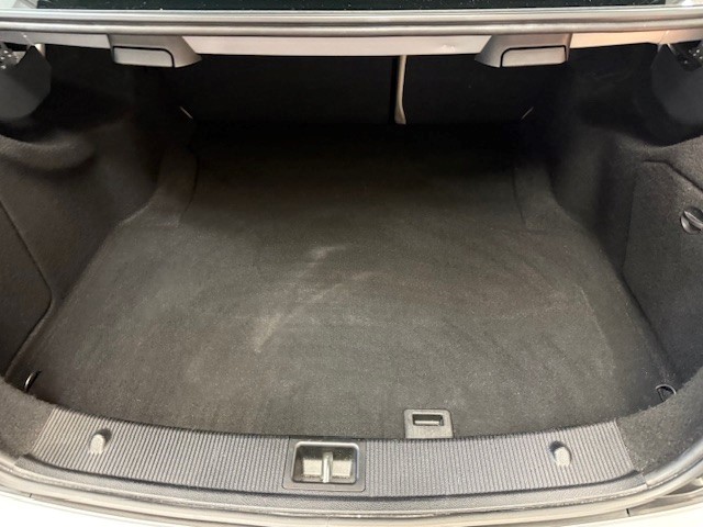 2013 Mercedes Benz C 250 Luxury Sedan photo 21