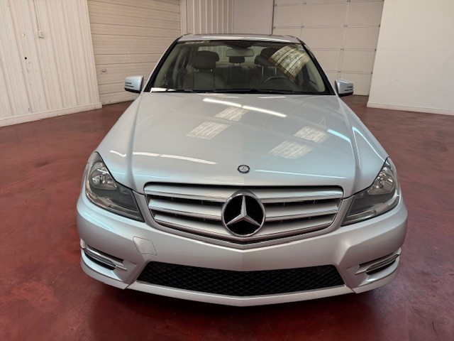 2013 Mercedes Benz C 250 Luxury Sedan photo 8
