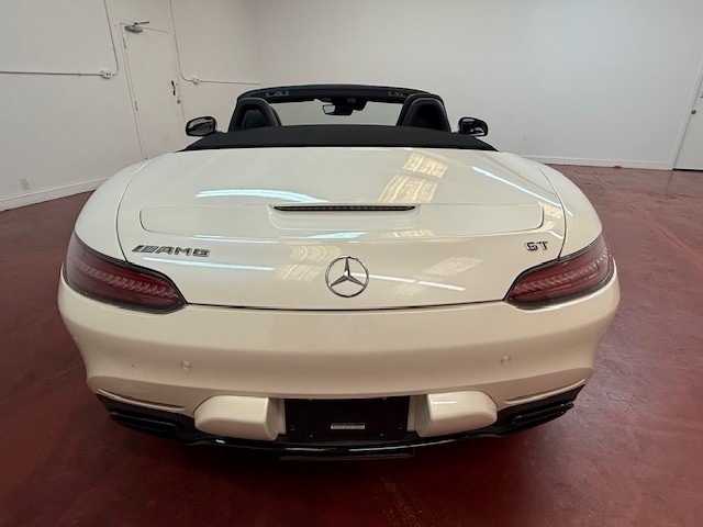 2018 Mercedes Benz AMG GT GT photo 21