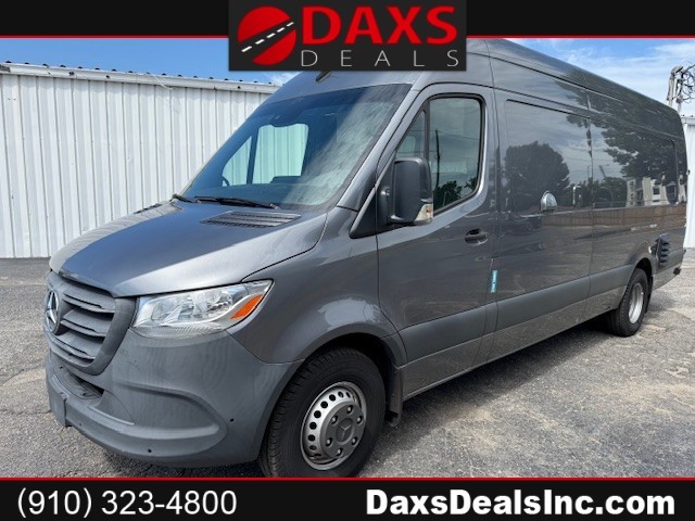 MERCEDES-BENZ SPRINTER 4500 FOODTRUCK in Fayetteville