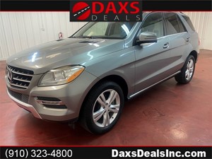 Picture of a 2015 MERCEDES-BENZ M-CLASS ML350