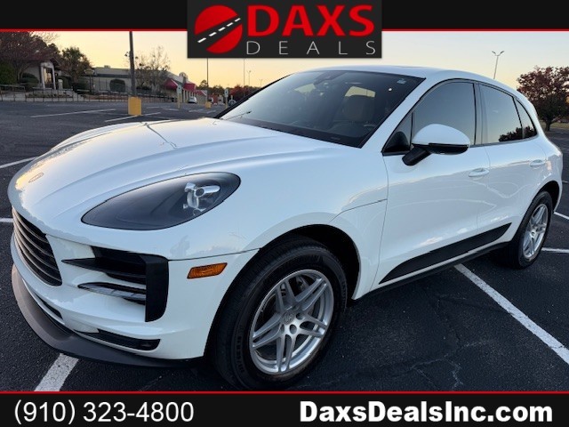 PORSCHE MACAN in Fayetteville