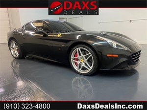 Picture of a 2015 FERRARI CALIFORNIA Convertible T