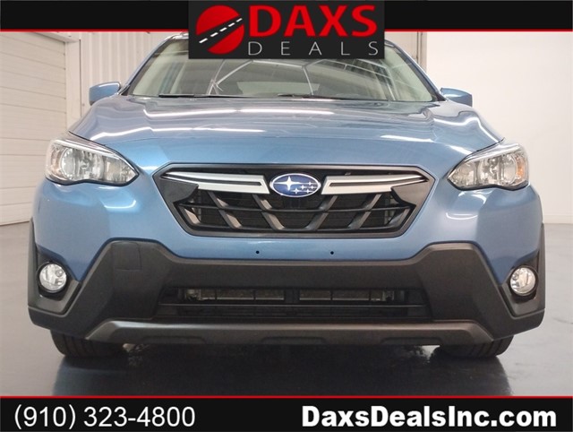 SUBARU CROSSTREK 2.0i Premium CVT in Fayetteville
