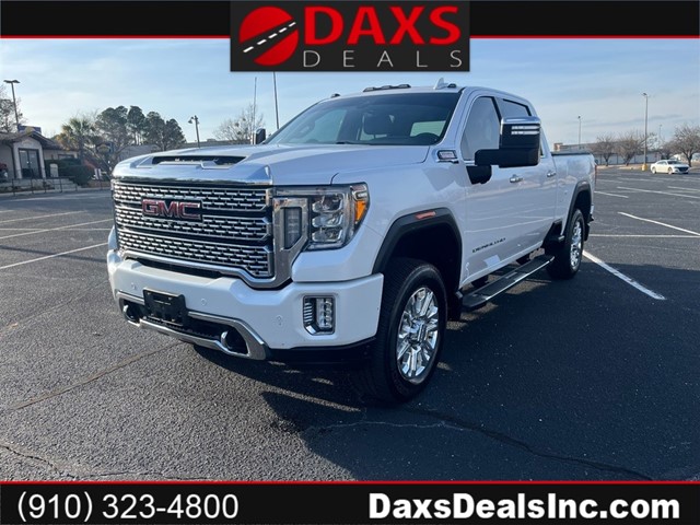 GMC SIERRA 3500HD Denali Crew Cab 4WD in Fayetteville