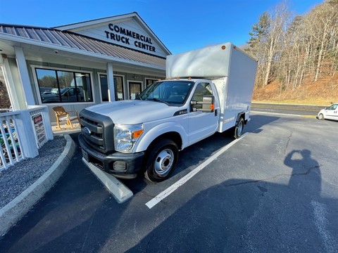 2016 FORD F350 DRW 9' INSULATED UTILITY BOX