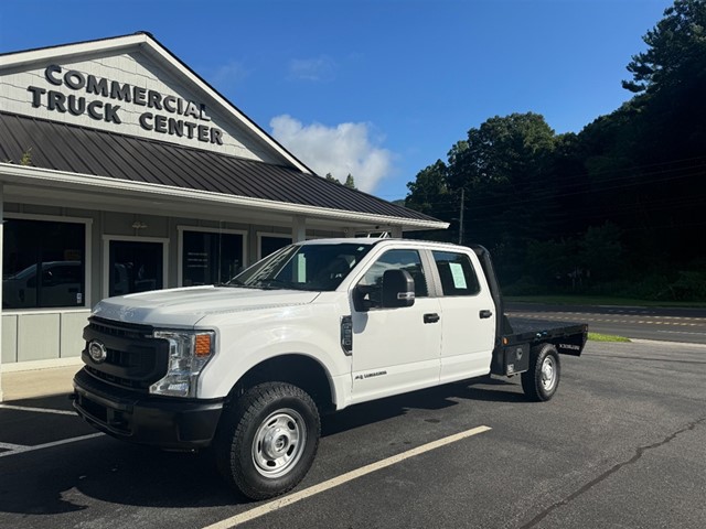 FORD F250 CREW CAB FLATBED in 