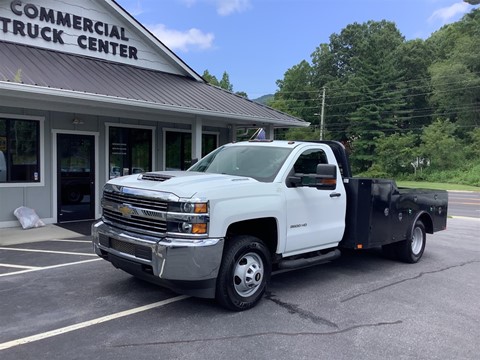 2017 CHEVROLET SILVERADO 3500 UTLITY FLATBED