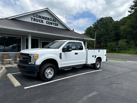 2017 FORD F250 4WD SUPERCAB UTILITY