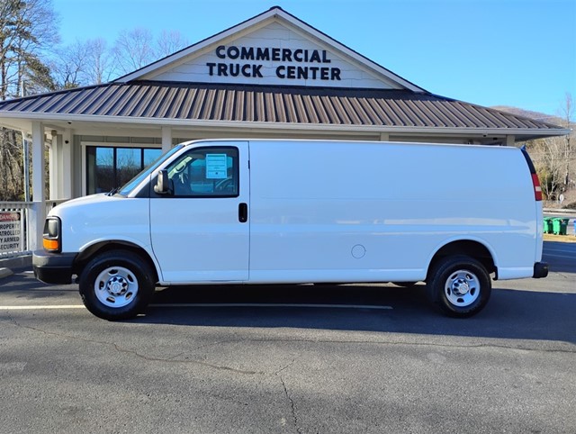 2014 Chevrolet Express Cargo Work Van's photo
