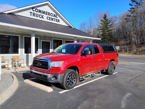 2011 TOYOTA TUNDRA