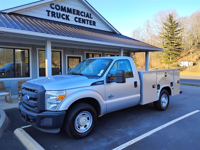 FORD F250 SERVICE BODY in 