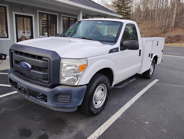 FORD F250 UTILITY TRUCK in 