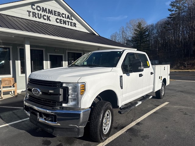 FORD F350 CREW CAB UTILITY in 