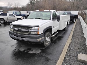 2004 CHEVROLET SILVERADO 3500 WT for sale by dealer