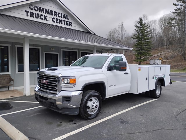 GMC SIERRA 3500 4WD 12' UTILITY in 