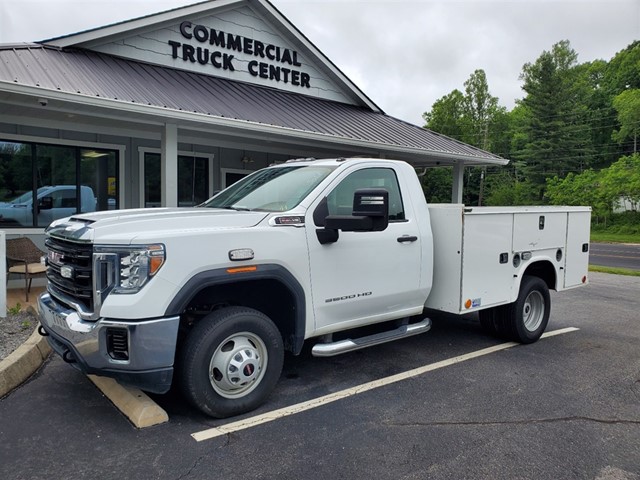 GMC SIERRA 3500 4WD UTILITY TRUCK in 
