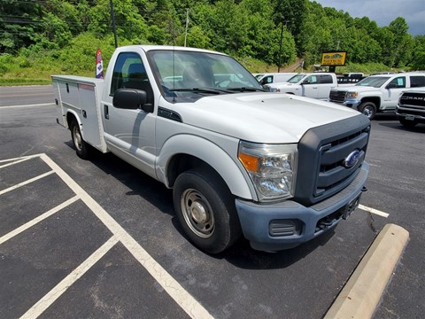 2016 FORD F250 UTILITY TRUCK