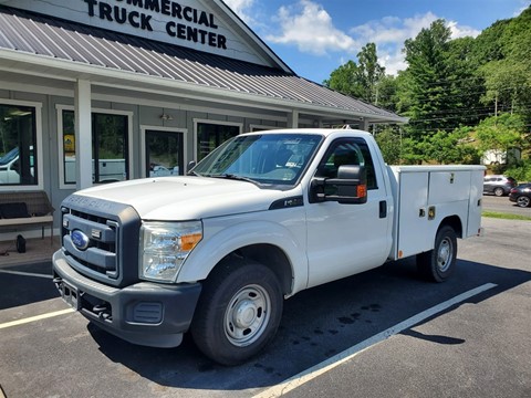 2016 FORD F250 UTILITY TRUCK