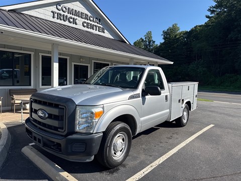 2015 FORD F250 UTILITY TRUCK