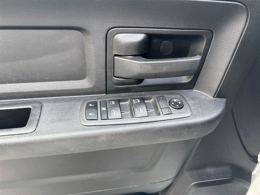 2022 Ram 2500 photo 18