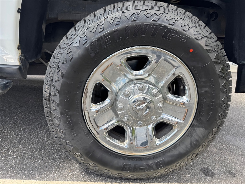 2022 Ram 2500 photo 31