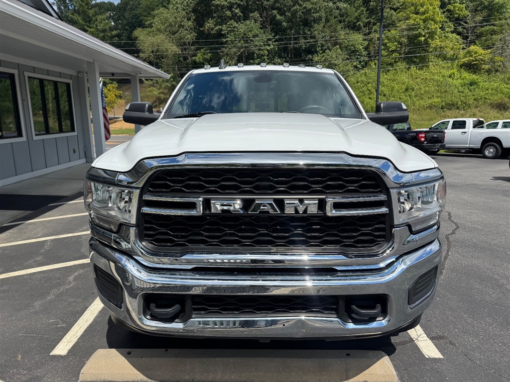 2022 Ram 2500 photo 8