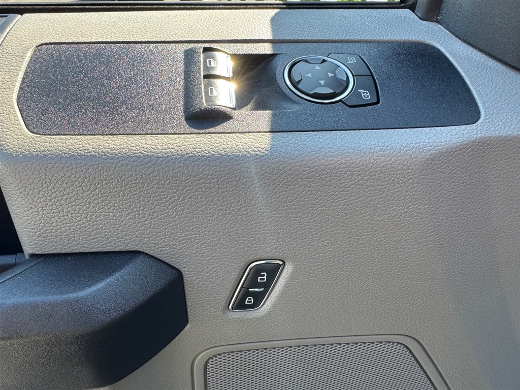 2018 Ford F-250 photo 12