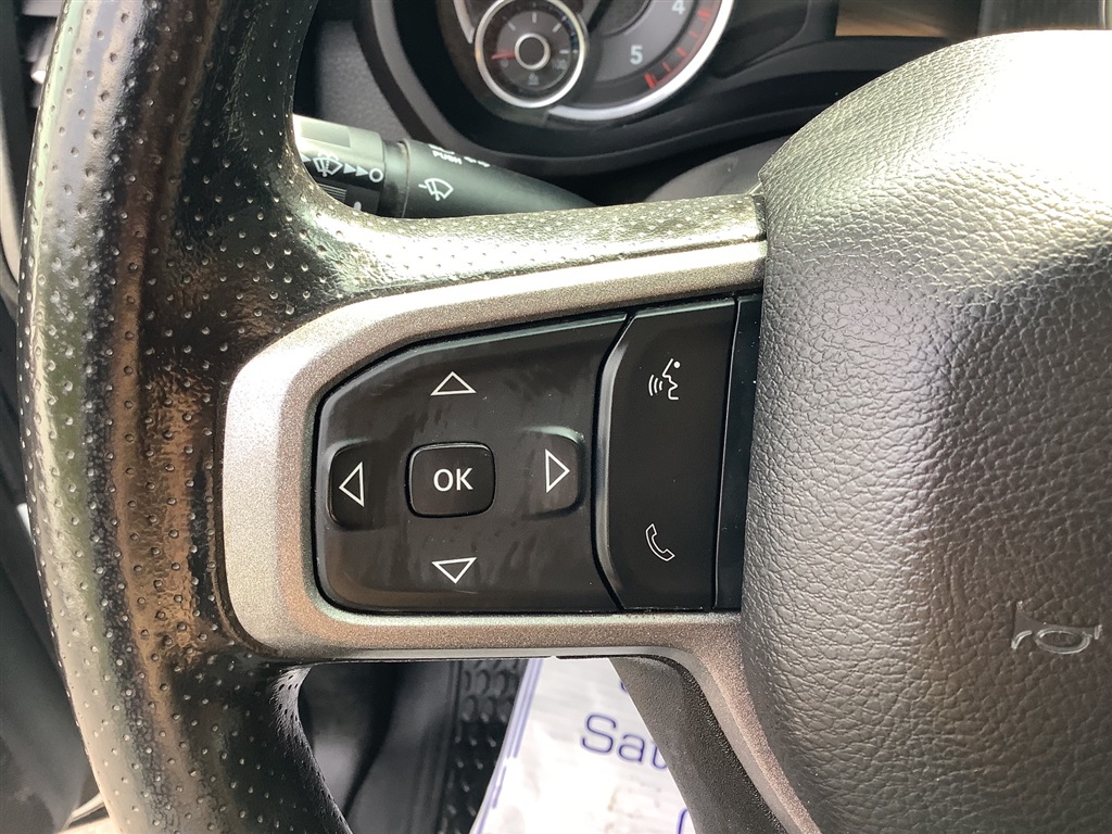 2023 Ram 3500 photo 9