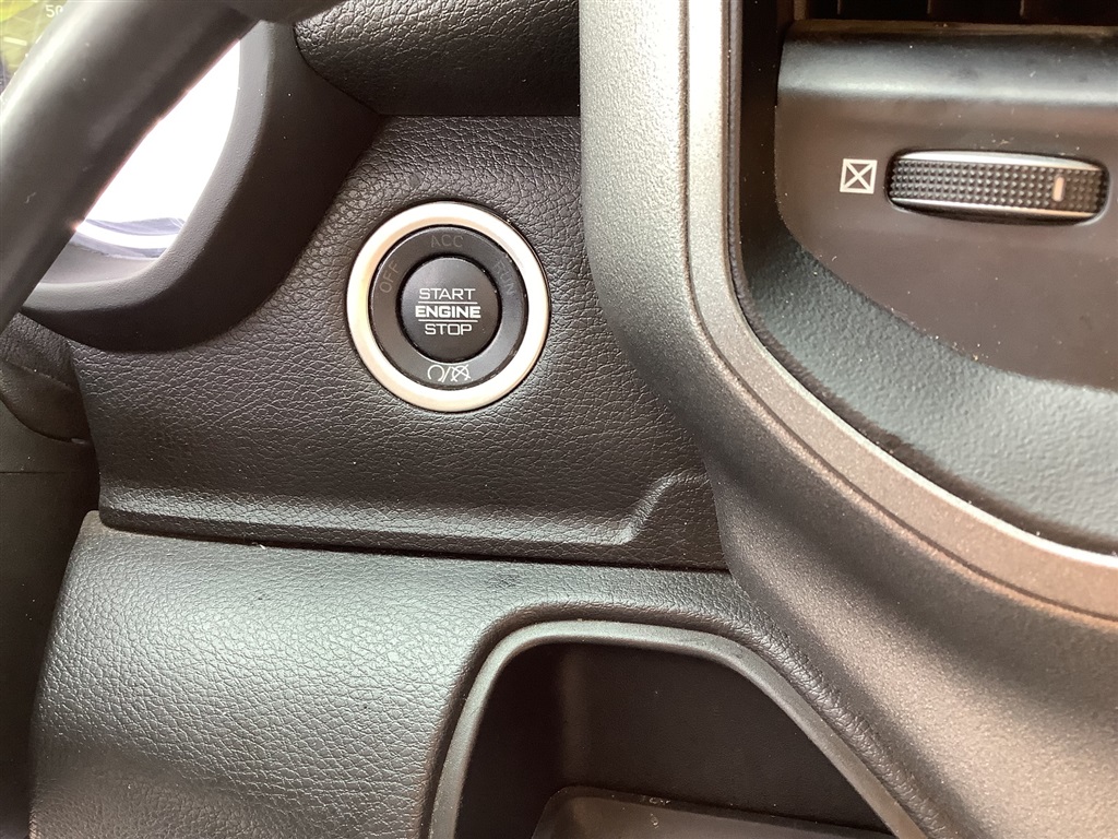 2023 Ram 3500 photo 12